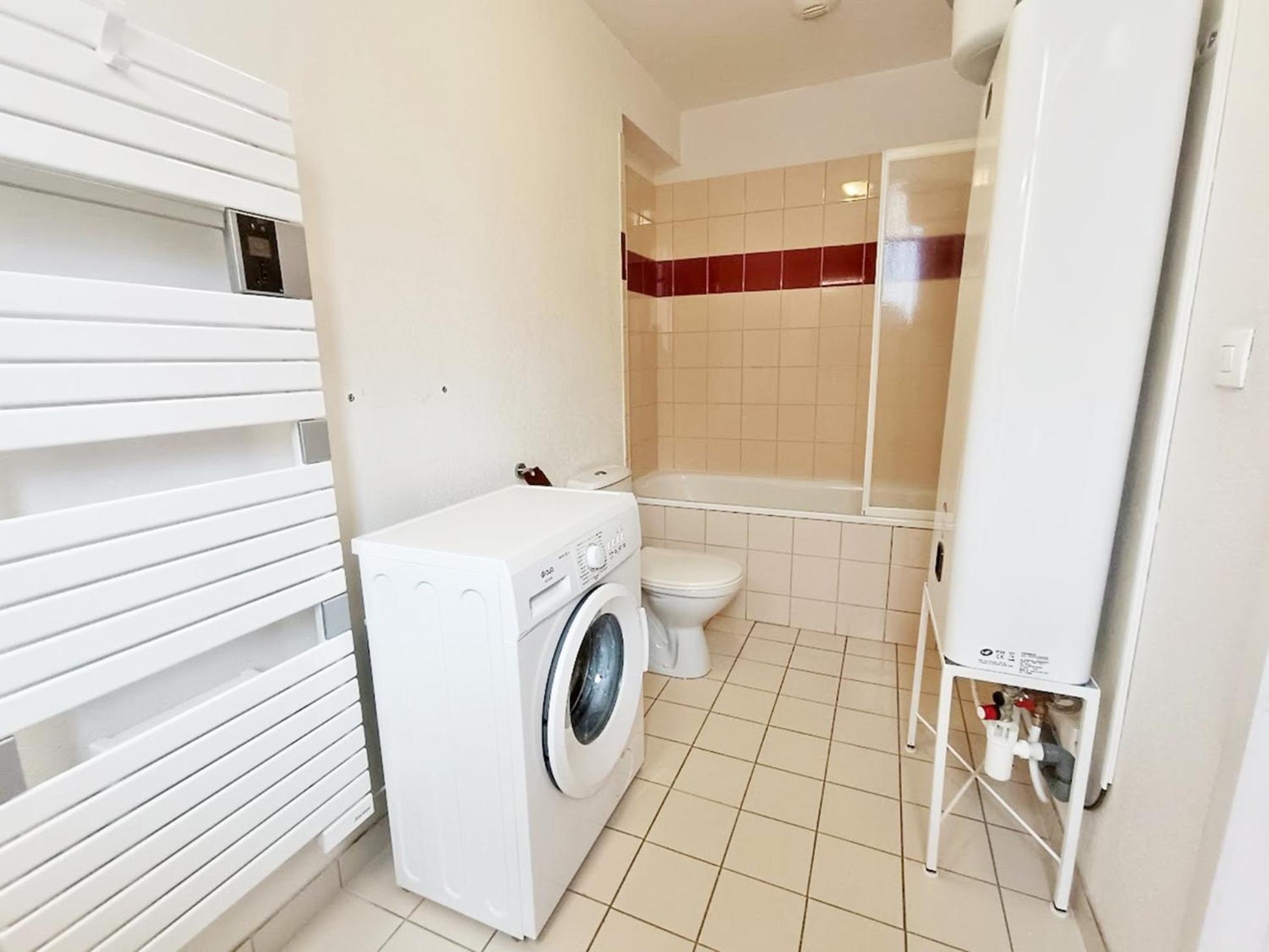 Il Etait Une Fois Luchon, T2, Centre Luchon, Wifi, Casier A Skis, Ascenseur, 4 Personnes Apartment Bagneres-de-Luchon Ngoại thất bức ảnh