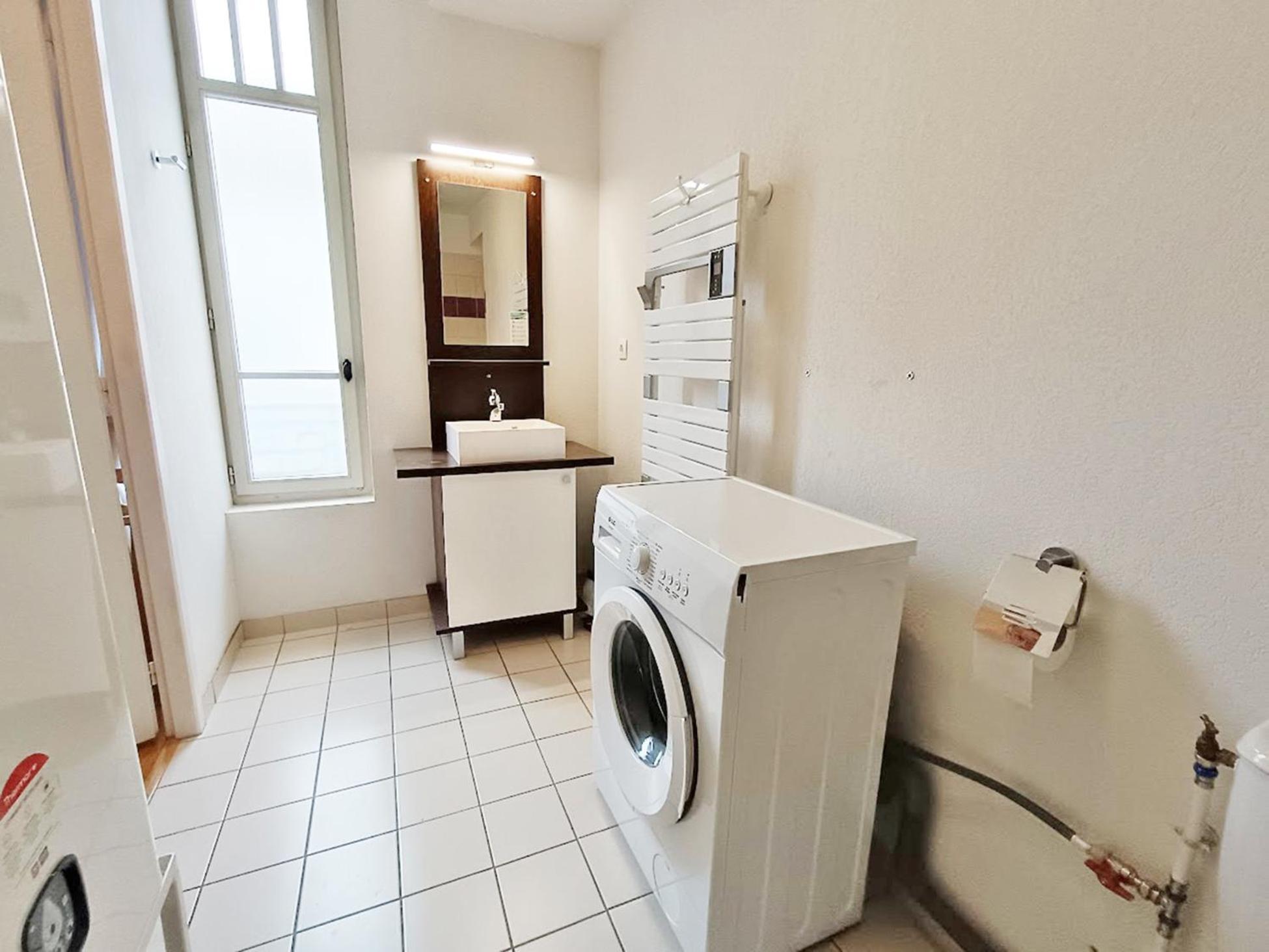 Il Etait Une Fois Luchon, T2, Centre Luchon, Wifi, Casier A Skis, Ascenseur, 4 Personnes Apartment Bagneres-de-Luchon Ngoại thất bức ảnh